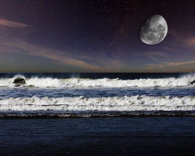 "Selene at the Sea" by Luis Argerich on Flickr